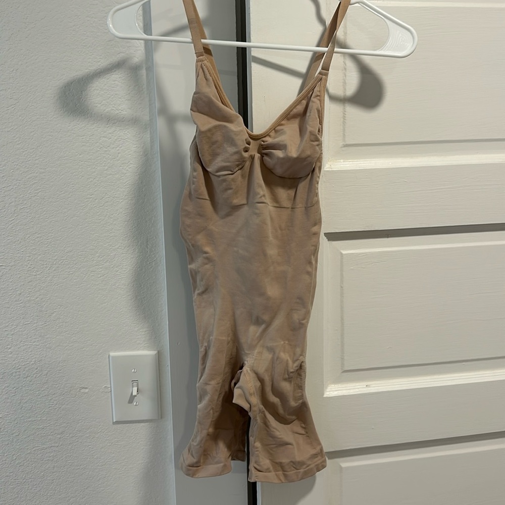 SKIMS bodysuit